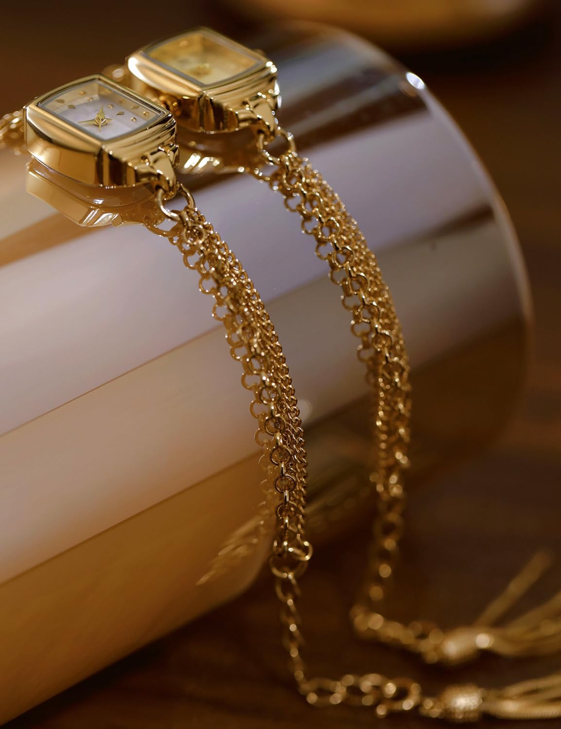 Womens Dainty Rectangle Ultra Thin Waterproof Quartz Watch Ladies Dress Elegant Analog Bracelet Watch